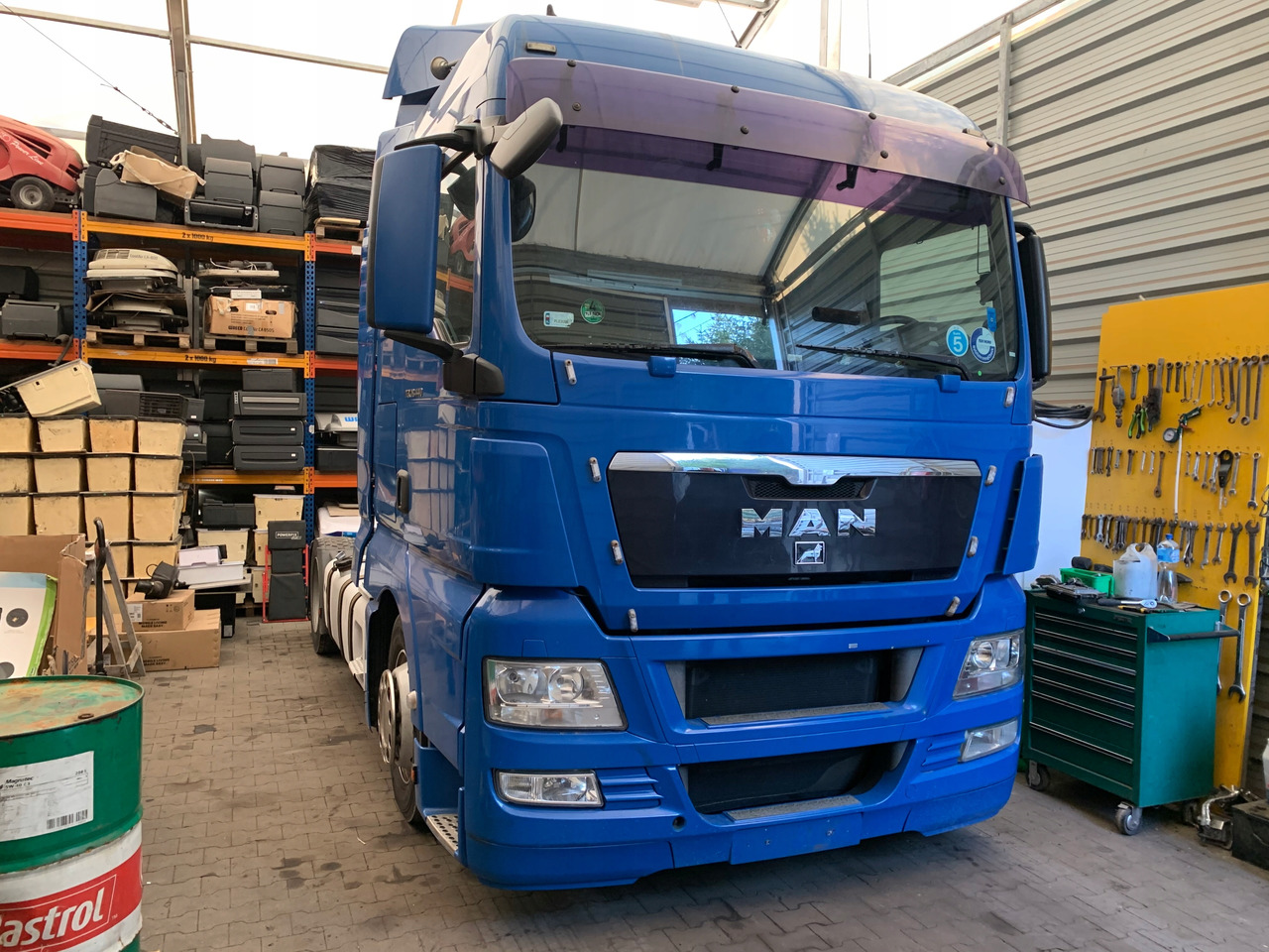 MASKA ATRAPA GRILL POLIK OWIEWKA MAN TGX - 차양 트럭 용 : 사진 3 MASKA ATRAPA GRILL POLIK OWIEWKA MAN TGX - 차양 트럭 용 : 사진 3