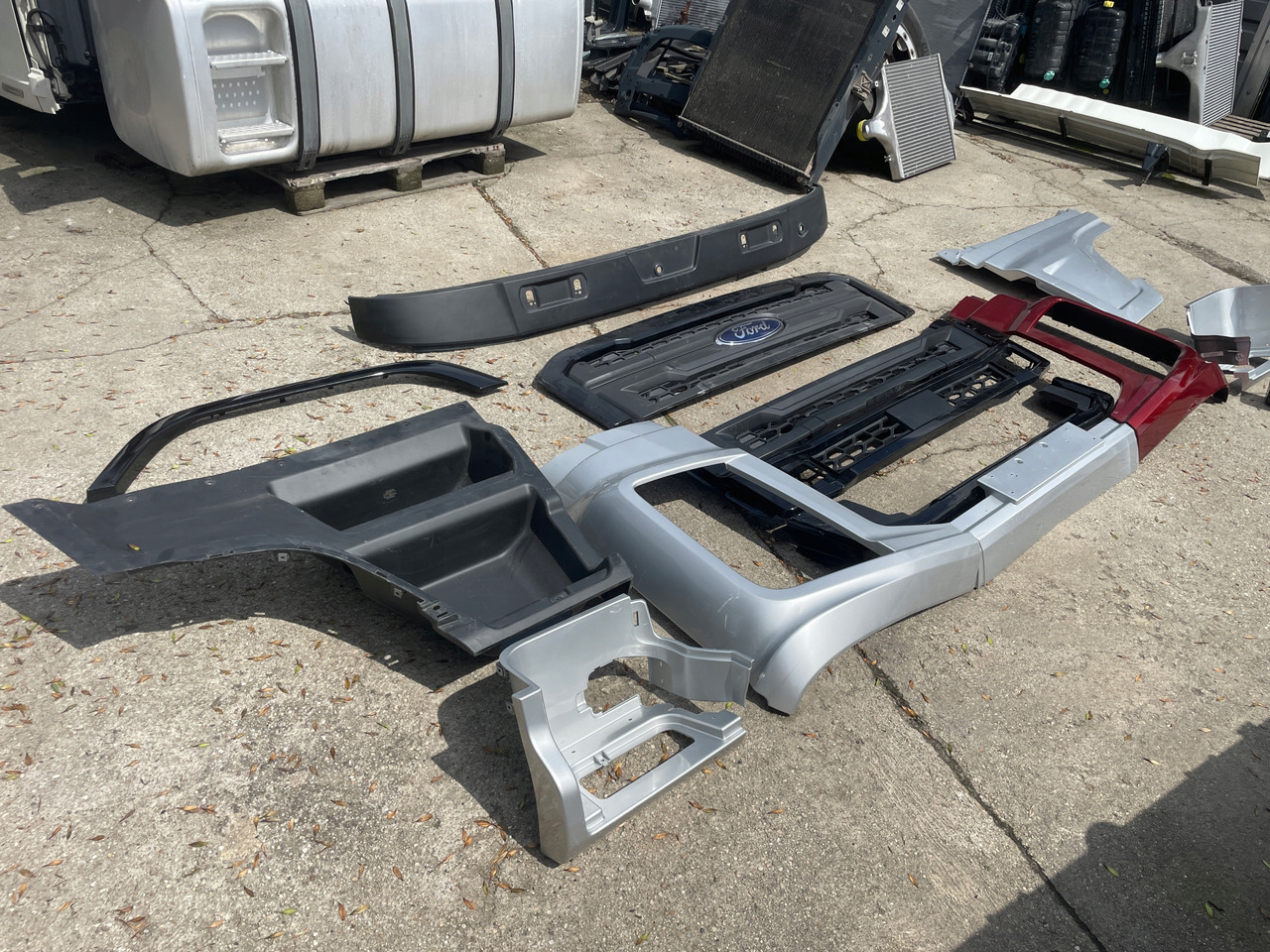 Przód Ford F-Max F Max Grill, Stopień , Stopnica Przedłużenie drzwi zderzak - 보디 및 외관 트럭 용 : 사진 4 Przód Ford F-Max F Max Grill, Stopień , Stopnica Przedłużenie drzwi zderzak - 보디 및 외관 트럭 용 : 사진 4