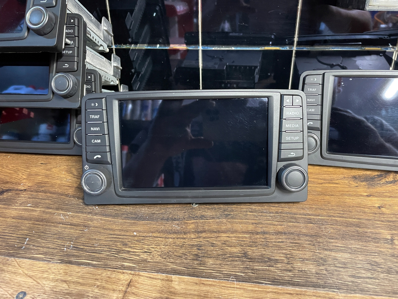 RADIO NAWIGACJA MAN TGS TGX EURO 6 81281006037 WYMIENIONY WYŚWIETLACZ - 내비게이션 시스템 트럭 용 : 사진 2 RADIO NAWIGACJA MAN TGS TGX EURO 6 81281006037 WYMIENIONY WYŚWIETLACZ - 내비게이션 시스템 트럭 용 : 사진 2