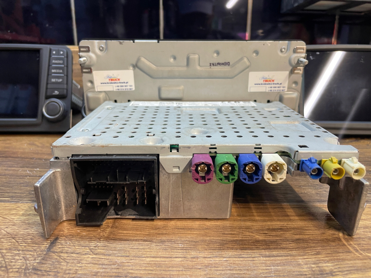 RADIO NAWIGACJA MAN TGS TGX EURO 6 81281006043 - 내비게이션 시스템 트럭 용 : 사진 5 RADIO NAWIGACJA MAN TGS TGX EURO 6 81281006043 - 내비게이션 시스템 트럭 용 : 사진 5