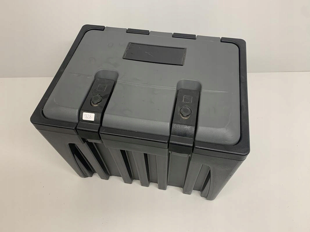 SKRZYNIA NARZĘDZIOWA SCHMITZ KRONE KOGEL WIELTON - 보디 및 외관 트럭 용 : 사진 2 SKRZYNIA NARZĘDZIOWA SCHMITZ KRONE KOGEL WIELTON - 보디 및 외관 트럭 용 : 사진 2