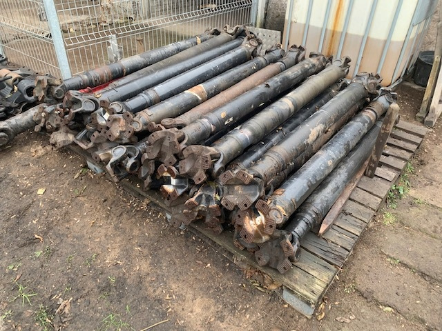 WAŁ NAPĘDOWY MAN TGA TGX TGS CENA OD 100 ZŁ - 드라이브 축 트럭 용 : 사진 1 WAŁ NAPĘDOWY MAN TGA TGX TGS CENA OD 100 ZŁ - 드라이브 축 트럭 용 : 사진 1