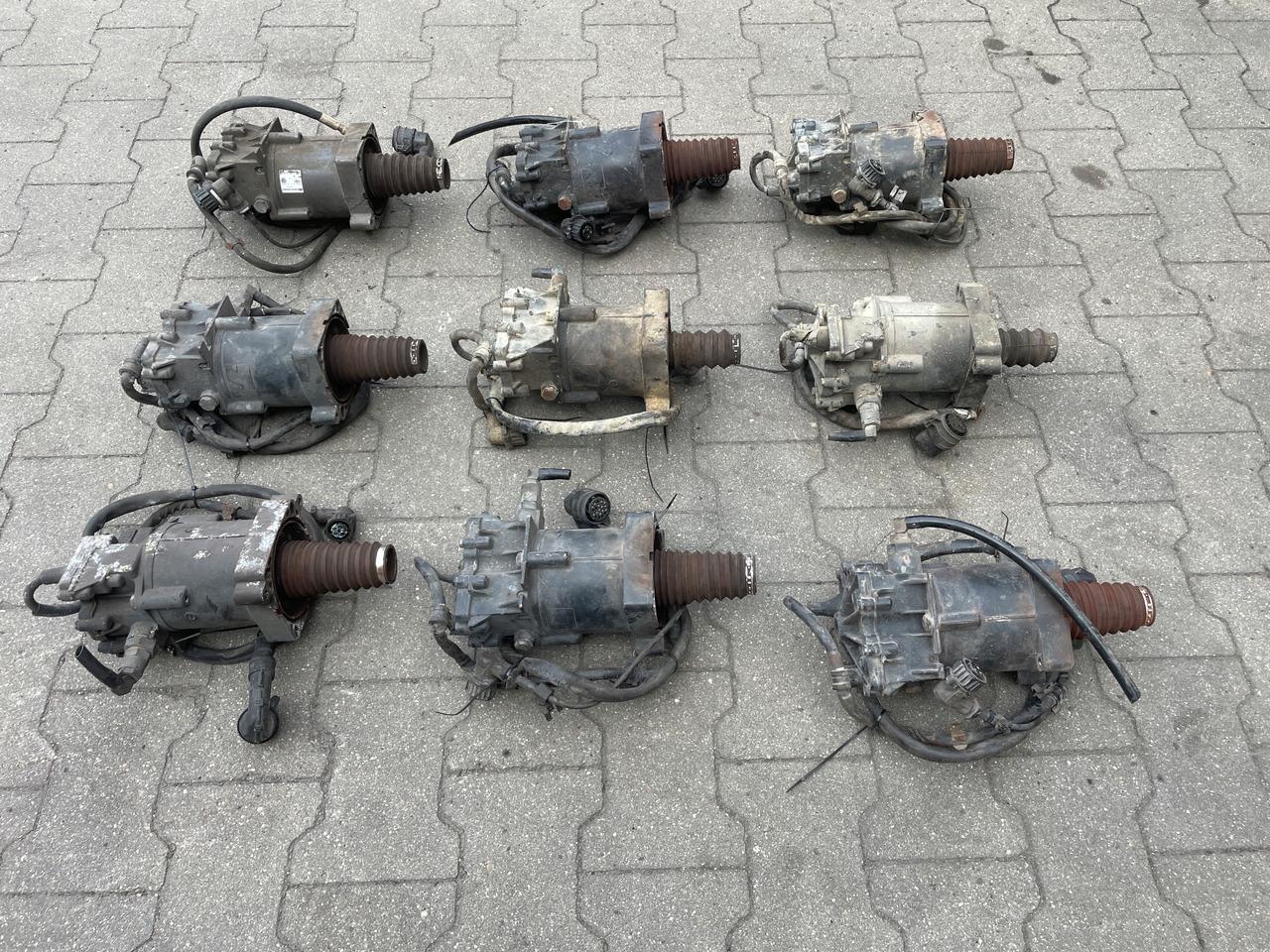 WYSPRZĘGLIK SKRZYNI MAN TGX TGS TGA AUTOMAT K013727 - 클러치 실린더 트럭 용 : 사진 5 WYSPRZĘGLIK SKRZYNI MAN TGX TGS TGA AUTOMAT K013727 - 클러치 실린더 트럭 용 : 사진 5