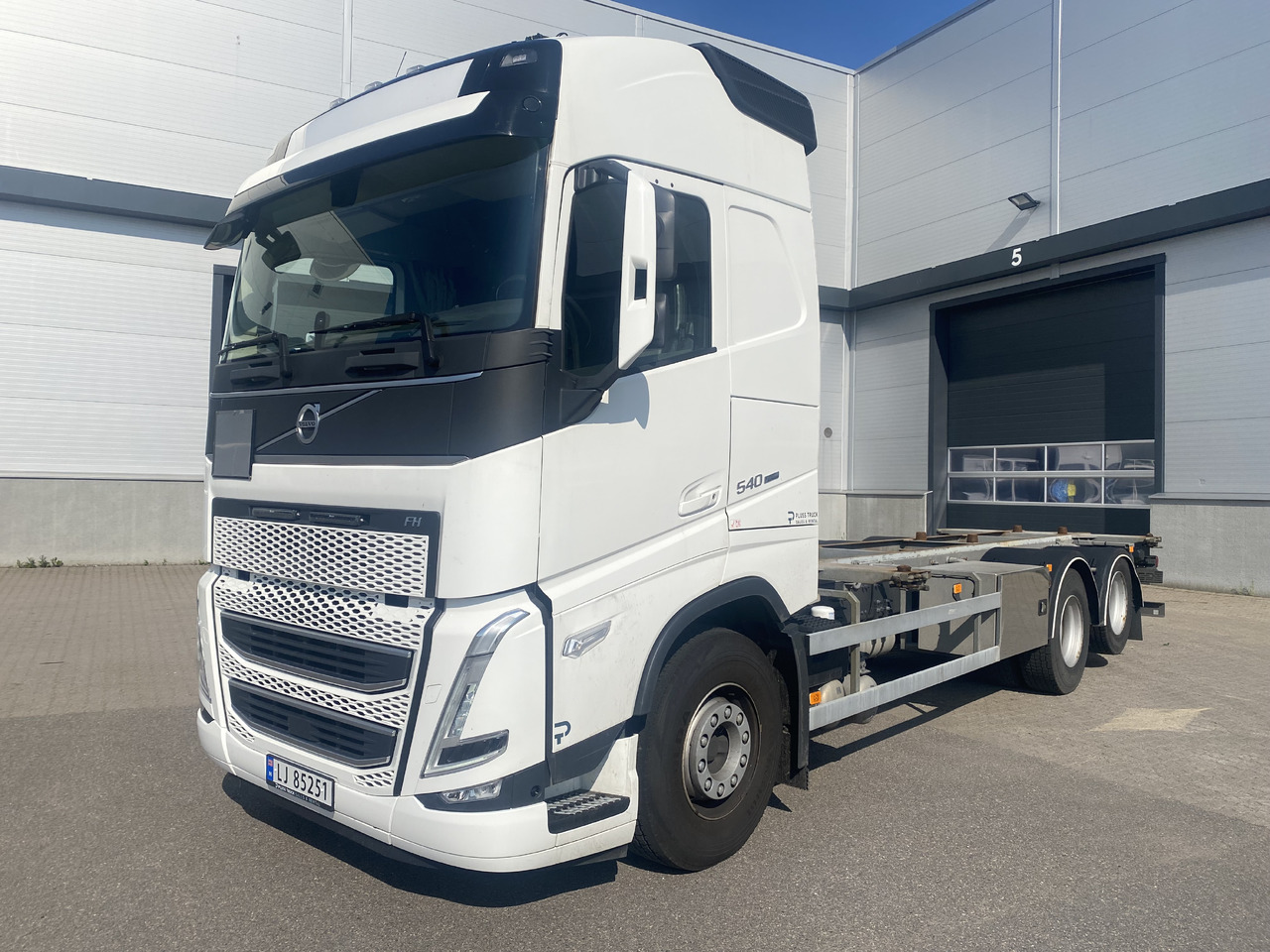 Volvo FH 540 - 컨테이너 운반 장치/ 스와프 보디 트럭 : 사진 1 Volvo FH 540 - 컨테이너 운반 장치/ 스와프 보디 트럭 : 사진 1