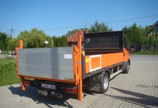 Iveco DAILY 35 C 15 WINDA 750KG 3.5T NA HAKU - 플랫베드 밴 : 사진 5 Iveco DAILY 35 C 15 WINDA 750KG 3.5T NA HAKU - 플랫베드 밴 : 사진 5