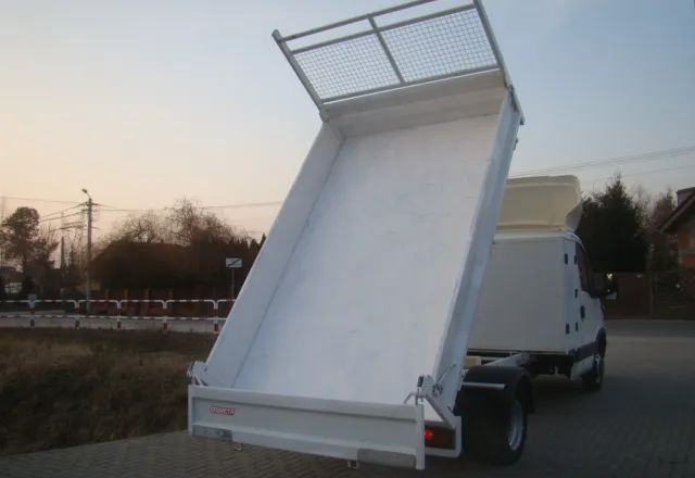 Iveco DAILY 40 C 12 - 덤프 밴 : 사진 5 Iveco DAILY 40 C 12 - 덤프 밴 : 사진 5