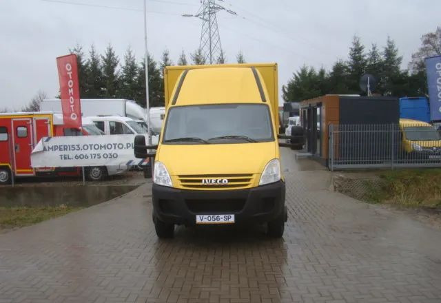 Iveco DAILY 65 C 18 3.0TDI 5.10M - 박스 밴 : 사진 3 Iveco DAILY 65 C 18 3.0TDI 5.10M - 박스 밴 : 사진 3