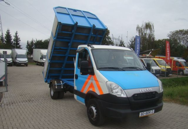 Iveco DAILY 70 C 15 3.0TDI 3.5T 3.65M WYWROTKA - 덤프 밴 : 사진 3 Iveco DAILY 70 C 15 3.0TDI 3.5T 3.65M WYWROTKA - 덤프 밴 : 사진 3