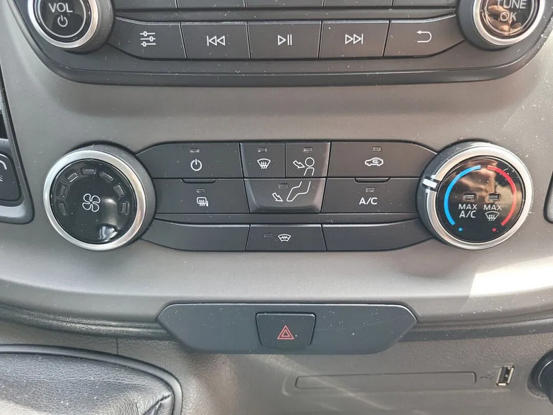 패널 밴, 콤비 밴 Ford Transit Transit : 사진 13 패널 밴, 콤비 밴 Ford Transit Transit : 사진 13