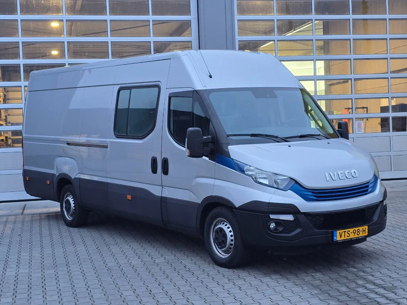 Iveco Daily 35S16 - 패널 밴 : 사진 2 Iveco Daily 35S16 - 패널 밴 : 사진 2