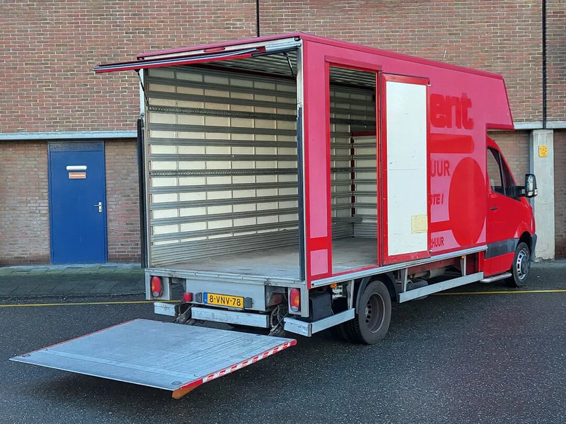 Mercedes-Benz Sprinter 513 CDI - 패널 밴, 콤비 밴 : 사진 4 Mercedes-Benz Sprinter 513 CDI - 패널 밴, 콤비 밴 : 사진 4