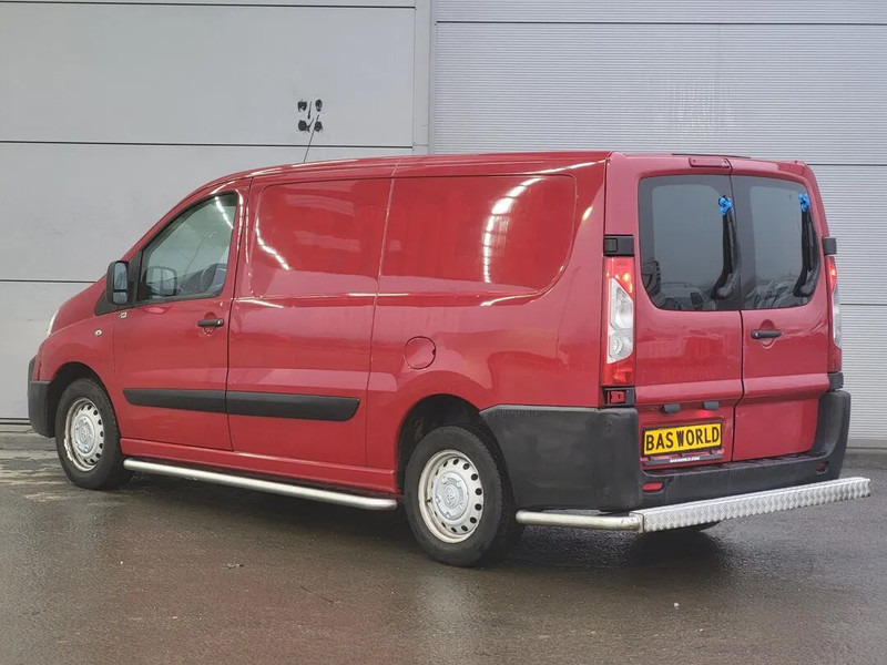 Toyota ProAce L2H1 - 소형 밴 : 사진 2 Toyota ProAce L2H1 - 소형 밴 : 사진 2