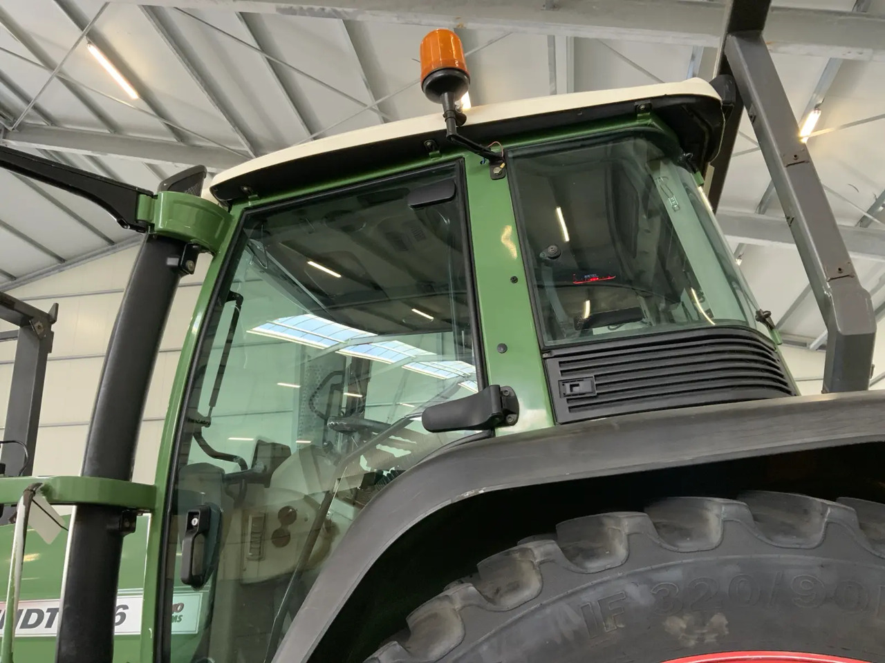 Fendt 716 Vario TMS - 장궤형 트랙터 : 사진 4 Fendt 716 Vario TMS - 장궤형 트랙터 : 사진 4