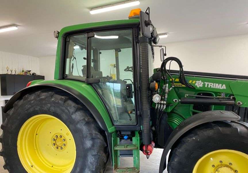 John Deere 6330 Premium - 장궤형 트랙터 : 사진 5 John Deere 6330 Premium - 장궤형 트랙터 : 사진 5
