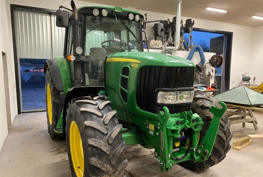 John Deere 6930 Premium - 장궤형 트랙터 : 사진 3 John Deere 6930 Premium - 장궤형 트랙터 : 사진 3