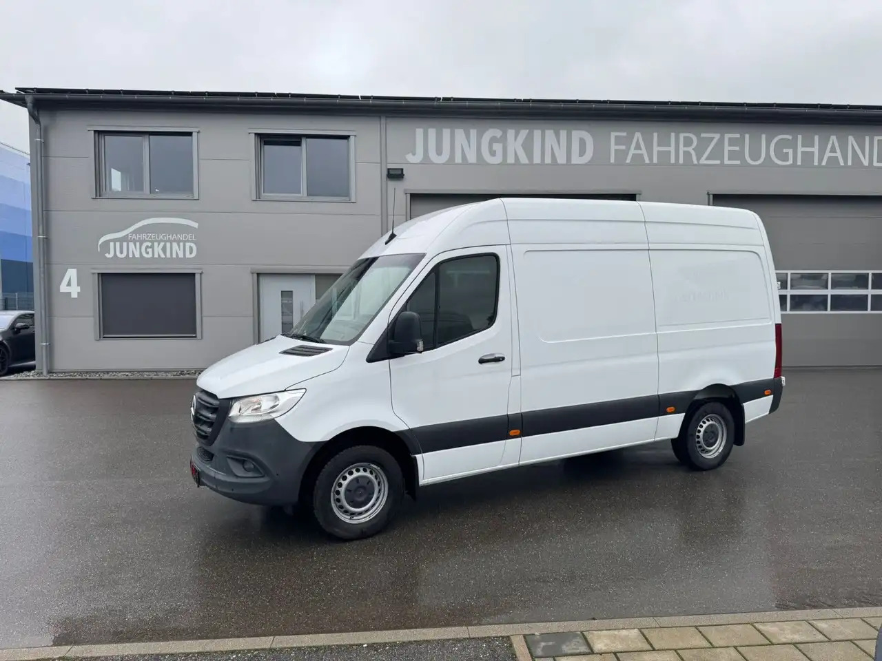Mercedes-Benz Sprinter 317 CDI Lang Hoch Klima MBUX AHK 2,8t - 패널 밴 : 사진 1 Mercedes-Benz Sprinter 317 CDI Lang Hoch Klima MBUX AHK 2,8t - 패널 밴 : 사진 1