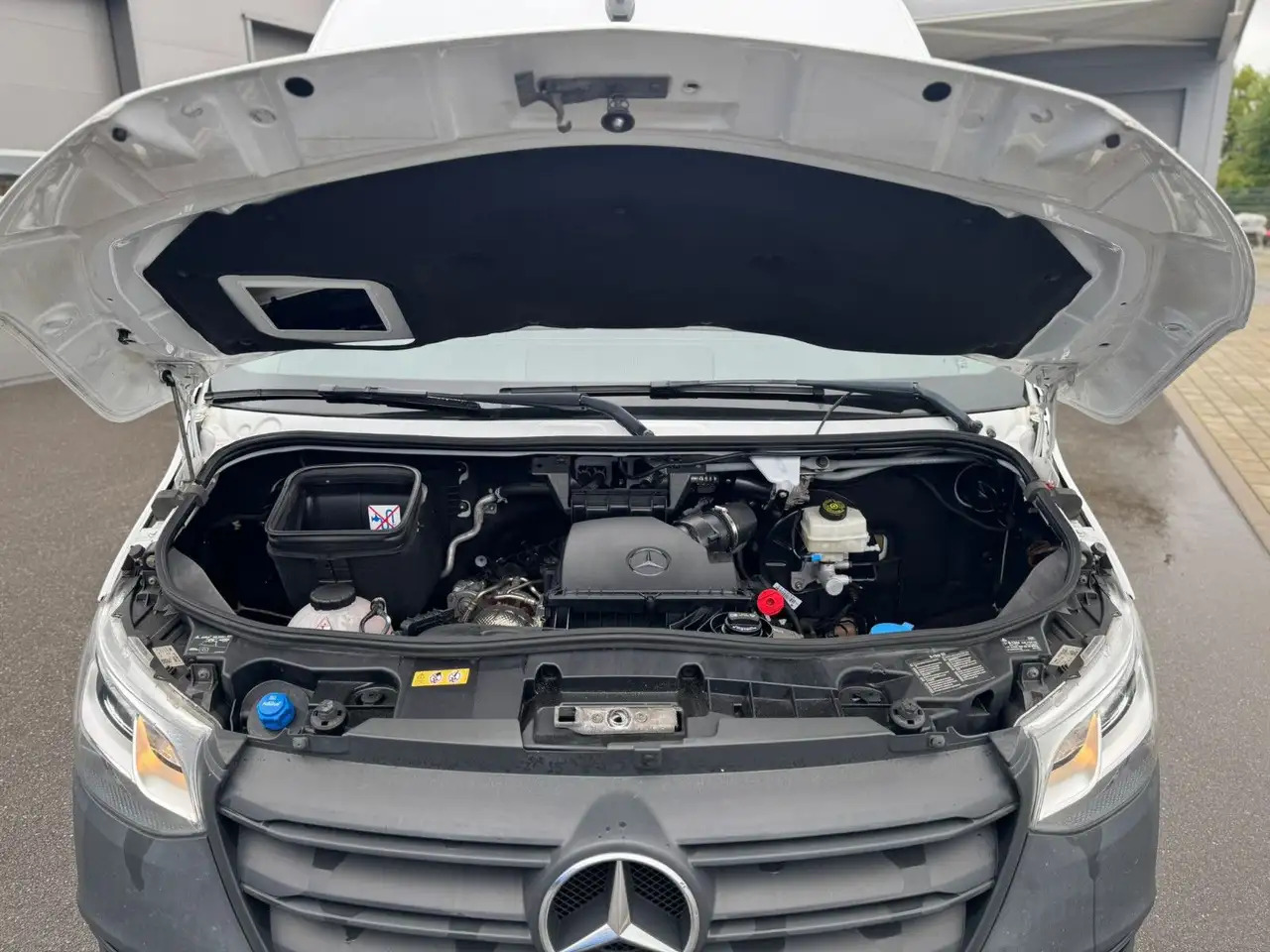 Mercedes-Benz Sprinter 317 CDI Lang Hoch Klima MBUX AHK 2,8t - 패널 밴 : 사진 4 Mercedes-Benz Sprinter 317 CDI Lang Hoch Klima MBUX AHK 2,8t - 패널 밴 : 사진 4