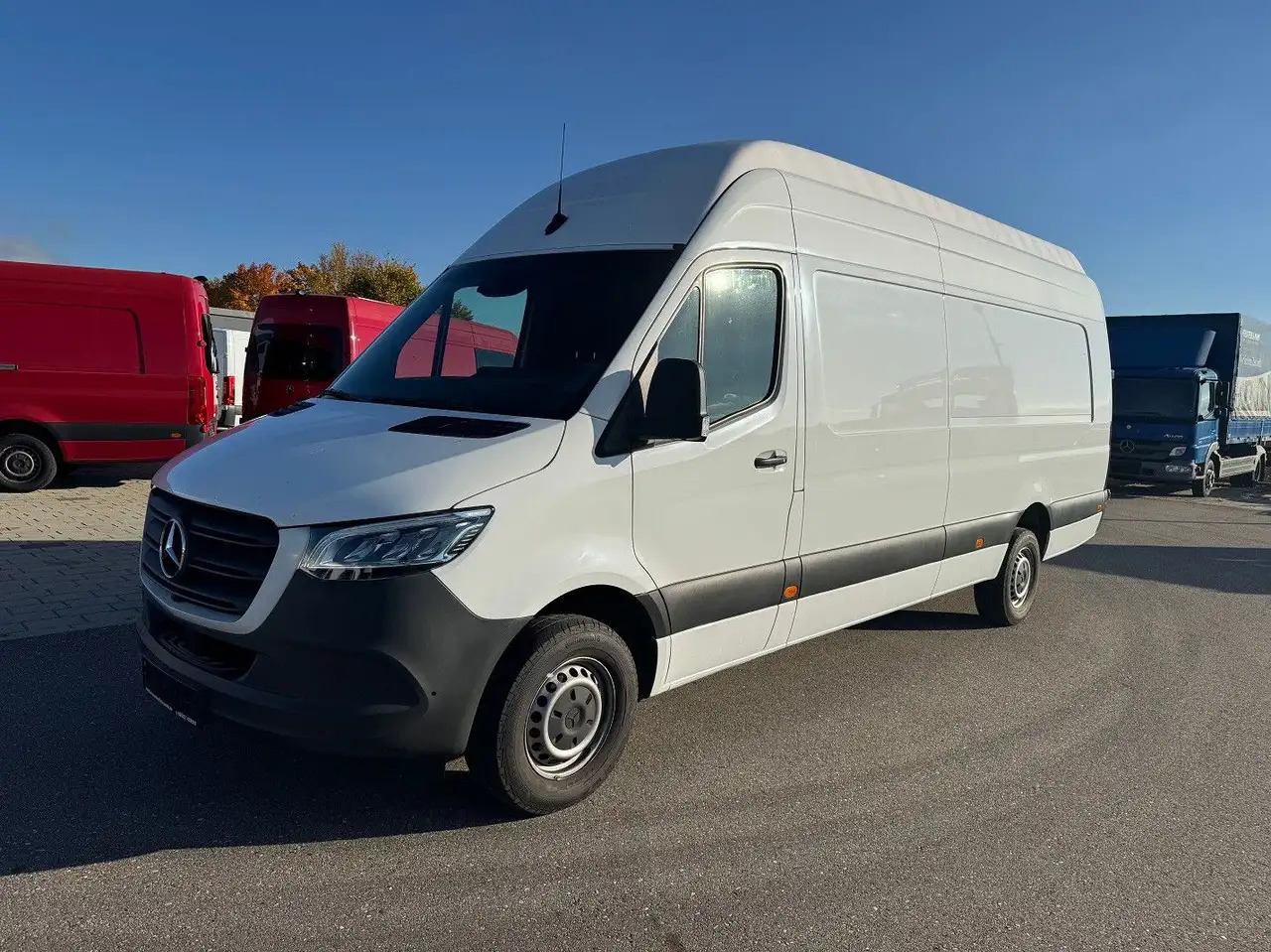 Mercedes-Benz Sprinter 319 CDI Maxi Lang Extralang XXL LED - 패널 밴 : 사진 1 Mercedes-Benz Sprinter 319 CDI Maxi Lang Extralang XXL LED - 패널 밴 : 사진 1