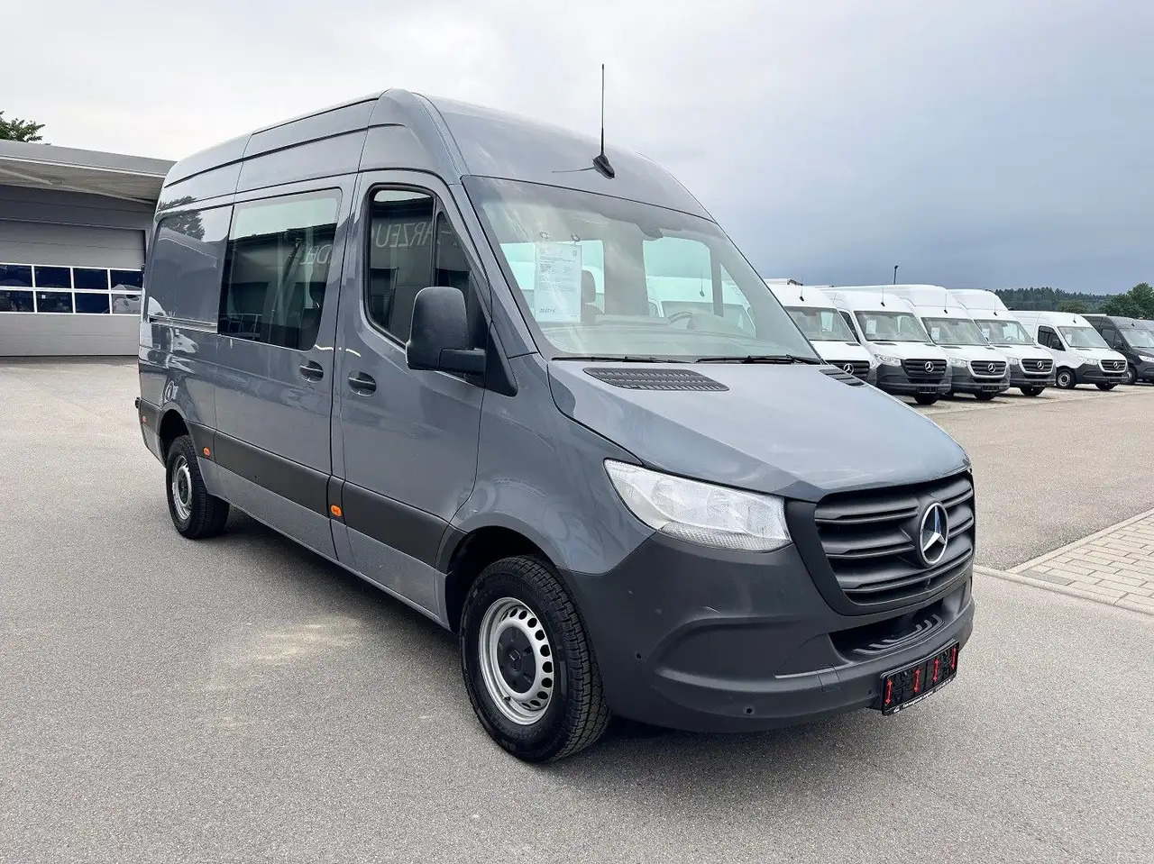 Mercedes-Benz Sprinter 319 CDI Mixto Lang Hoch Klima AHK - 패널 밴, 콤비 밴 : 사진 2 Mercedes-Benz Sprinter 319 CDI Mixto Lang Hoch Klima AHK - 패널 밴, 콤비 밴 : 사진 2