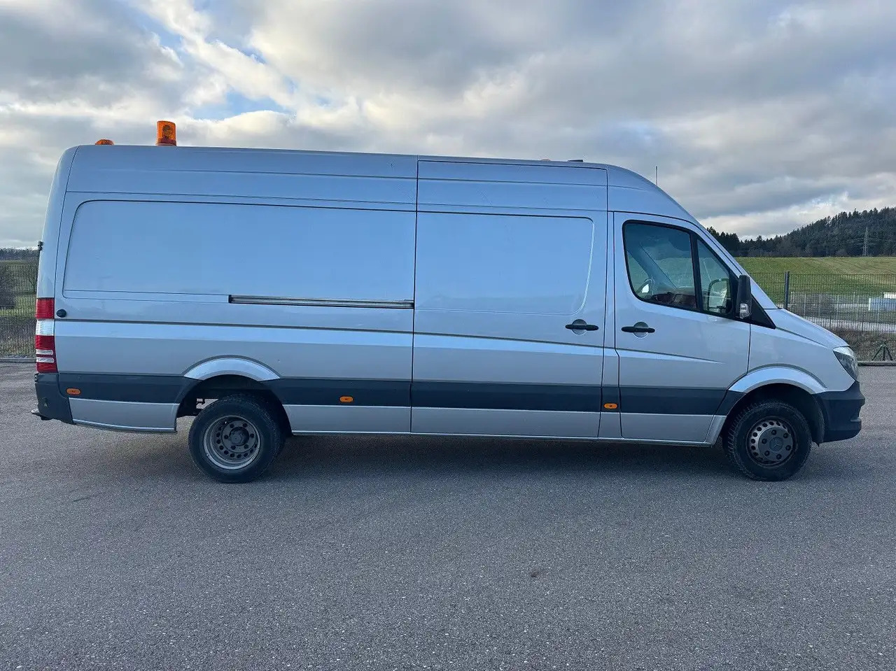 Mercedes-Benz Sprinter 516 CDI Maxi Lang Hoch AHK - 패널 밴 : 사진 4 Mercedes-Benz Sprinter 516 CDI Maxi Lang Hoch AHK - 패널 밴 : 사진 4