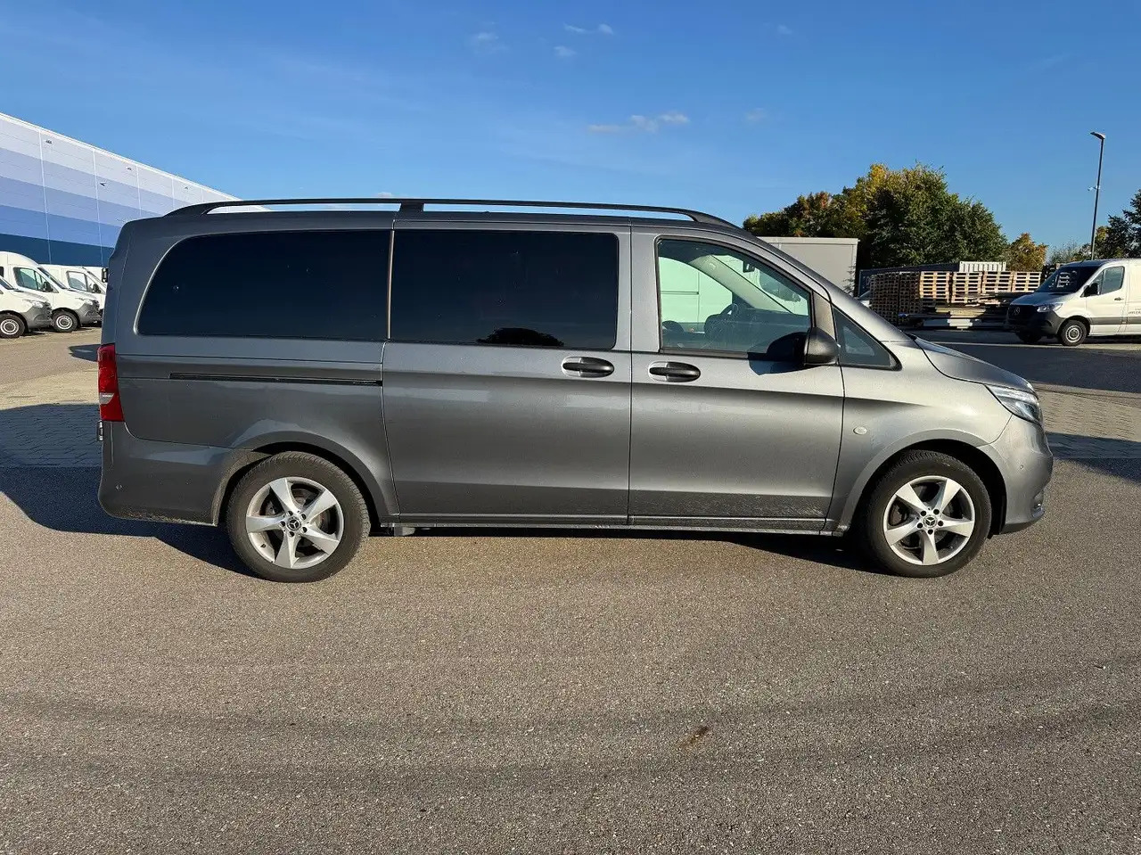 Mercedes-Benz Vito Tourer 119 CDI Edition 4x4 Lang - 차량 : 사진 4 Mercedes-Benz Vito Tourer 119 CDI Edition 4x4 Lang - 차량 : 사진 4