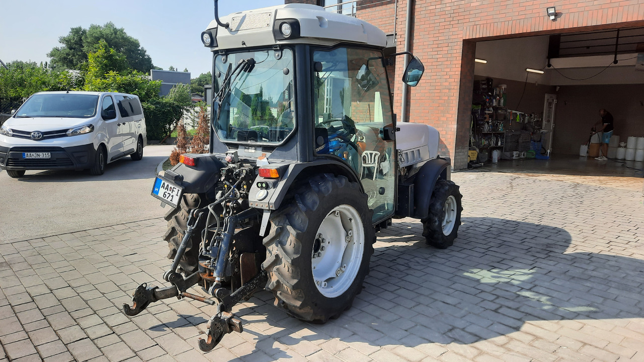 LAMBORGHINI RV90 Automatic - 농업용 기계 : 사진 4 LAMBORGHINI RV90 Automatic - 농업용 기계 : 사진 4