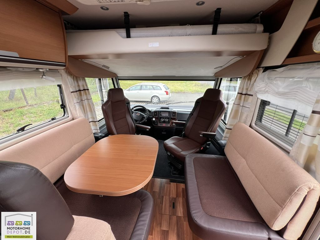 Niesmann + Bischoff Arto 79 LE - 통합 모터홈 : 사진 4 Niesmann + Bischoff Arto 79 LE - 통합 모터홈 : 사진 4