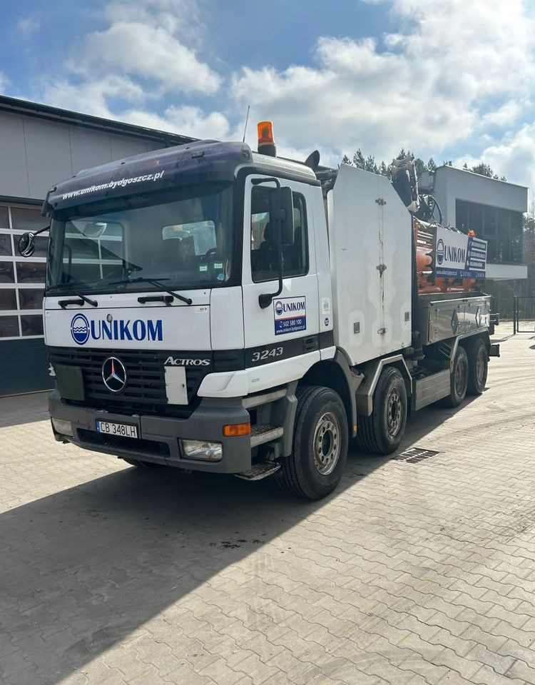 Mercedes-Benz ACTROS 3243 KAISER AQUASTER WUKO - 진공 흡입 트럭 : 사진 3 Mercedes-Benz ACTROS 3243 KAISER AQUASTER WUKO - 진공 흡입 트럭 : 사진 3