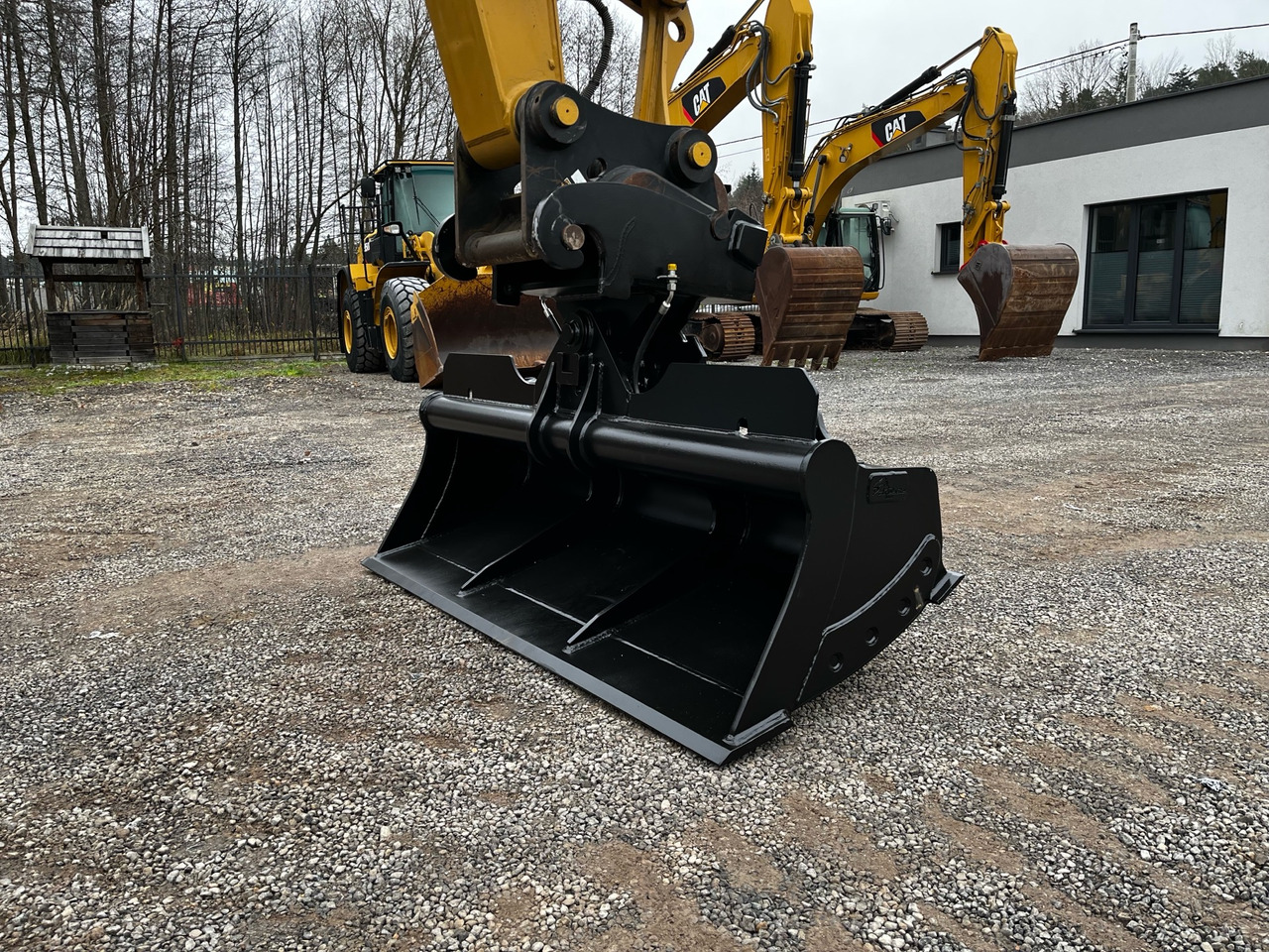 Łyżka skarpowa hydraulicznie uchylna CW40 - 굴삭기 버킷 : 사진 1 Łyżka skarpowa hydraulicznie uchylna CW40 - 굴삭기 버킷 : 사진 1