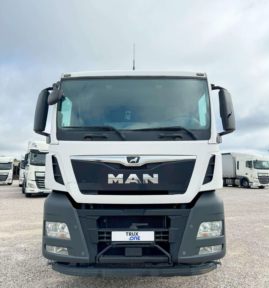 MAN TGX 18.460 4X2 BLS HIDRAULIKA - 트랙터 유닛 : 사진 2 MAN TGX 18.460 4X2 BLS HIDRAULIKA - 트랙터 유닛 : 사진 2