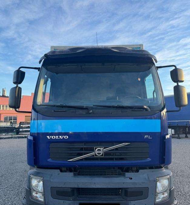 Volvo FL 240 - 냉동탑차 : 사진 2 Volvo FL 240 - 냉동탑차 : 사진 2