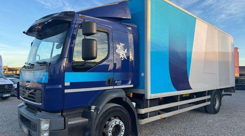 Volvo FL 240 - 냉동탑차 : 사진 1 Volvo FL 240 - 냉동탑차 : 사진 1