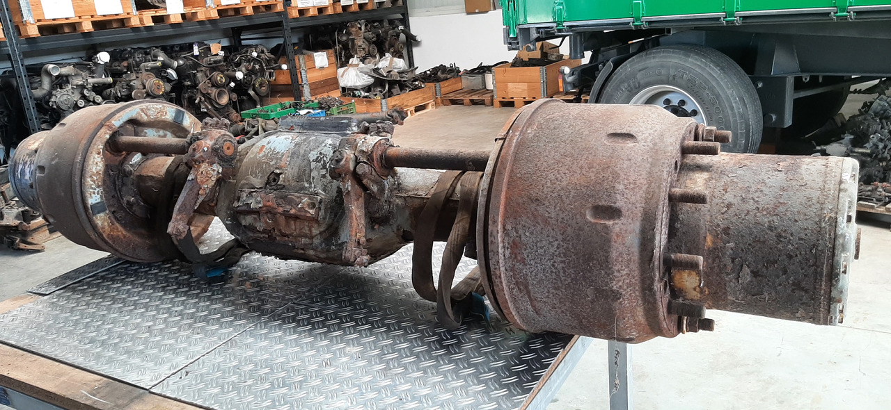 Gebrauchte MAN, Planetenachse, Artikel - Nr. : 81.99999 - 9999 - 뒷 차축 트럭 용 : 사진 5 Gebrauchte MAN, Planetenachse, Artikel - Nr. : 81.99999 - 9999 - 뒷 차축 트럭 용 : 사진 5