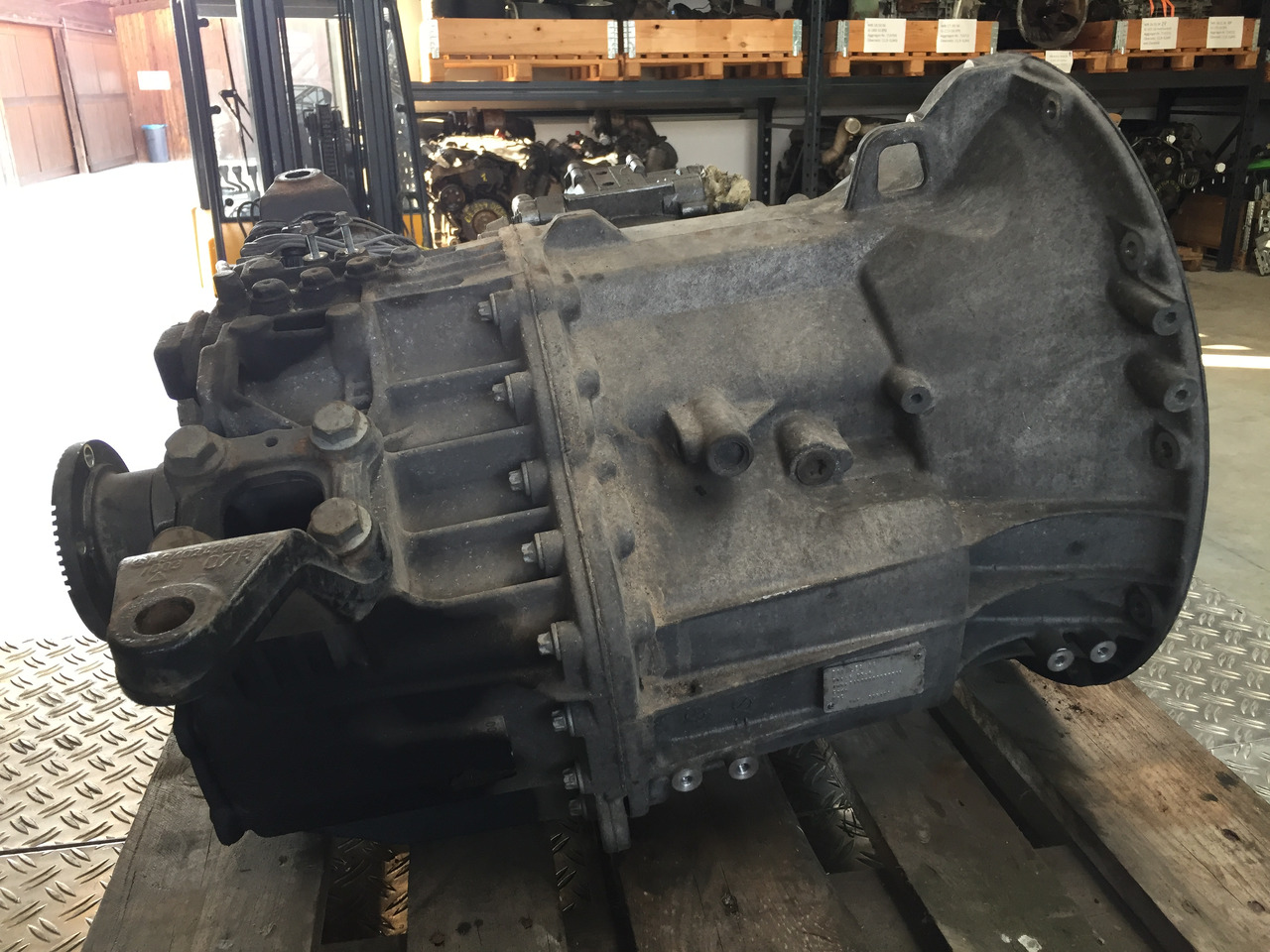 Gebrauchtes Getriebe MB Axor 1824, Typ : G 85 - 6, Artikel - Nr. : A 001 280 36 00 - 기어박스 트럭 용 : 사진 3 Gebrauchtes Getriebe MB Axor 1824, Typ : G 85 - 6, Artikel - Nr. : A 001 280 36 00 - 기어박스 트럭 용 : 사진 3