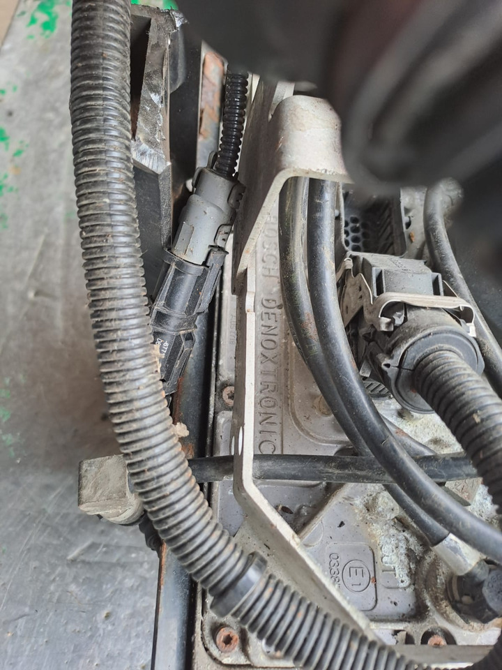 MAN TGX 26.440 Baujahr 2010 AdBlue Steuerung Bosch Denoxtronik - 요소수 탱크 트럭 용 : 사진 3 MAN TGX 26.440 Baujahr 2010 AdBlue Steuerung Bosch Denoxtronik - 요소수 탱크 트럭 용 : 사진 3