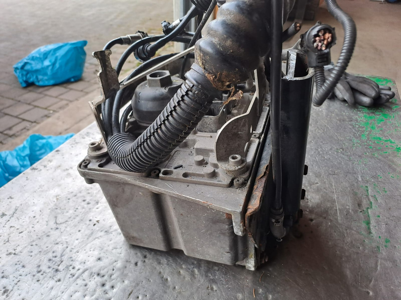 MAN TGX 26.440 Baujahr 2010 AdBlue Steuerung Bosch Denoxtronik - 요소수 탱크 트럭 용 : 사진 1 MAN TGX 26.440 Baujahr 2010 AdBlue Steuerung Bosch Denoxtronik - 요소수 탱크 트럭 용 : 사진 1