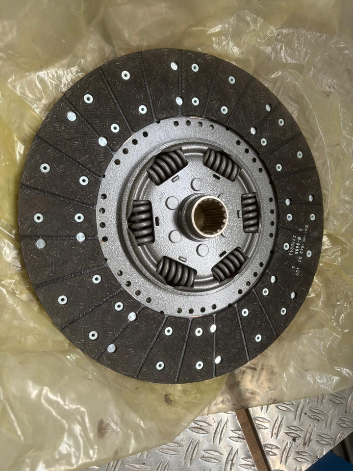 Neuwertige Sachs Kupplungsscheibe, Mitnehmerscheibe, Artikel - Nr. : 184900409 - 클러치 디스크 트럭 용 : 사진 2 Neuwertige Sachs Kupplungsscheibe, Mitnehmerscheibe, Artikel - Nr. : 184900409 - 클러치 디스크 트럭 용 : 사진 2