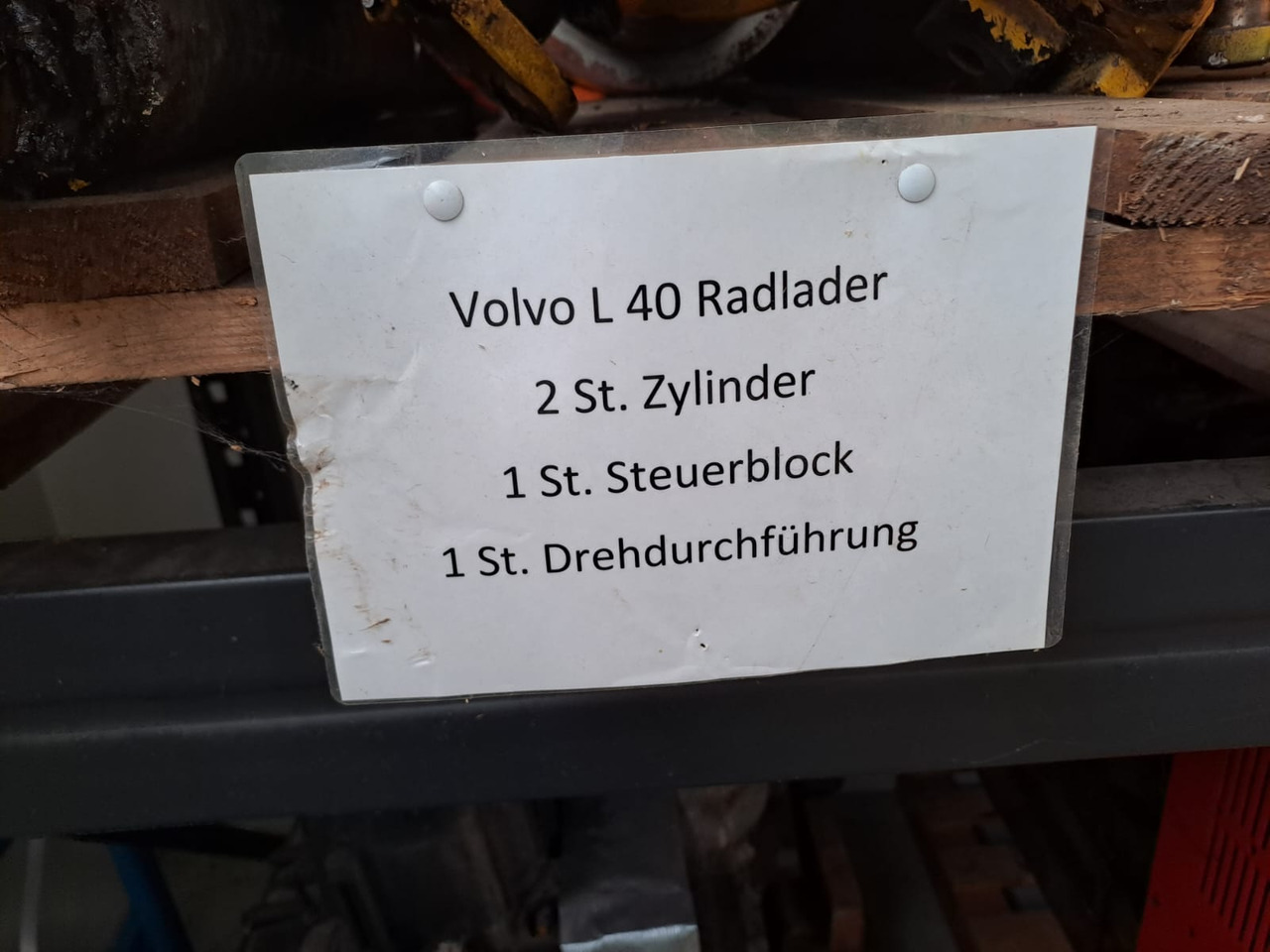 VOLVO L 40 B Drehbock / Drehdurchführung - 유압 건설기계 용 : 사진 2 VOLVO L 40 B Drehbock / Drehdurchführung - 유압 건설기계 용 : 사진 2