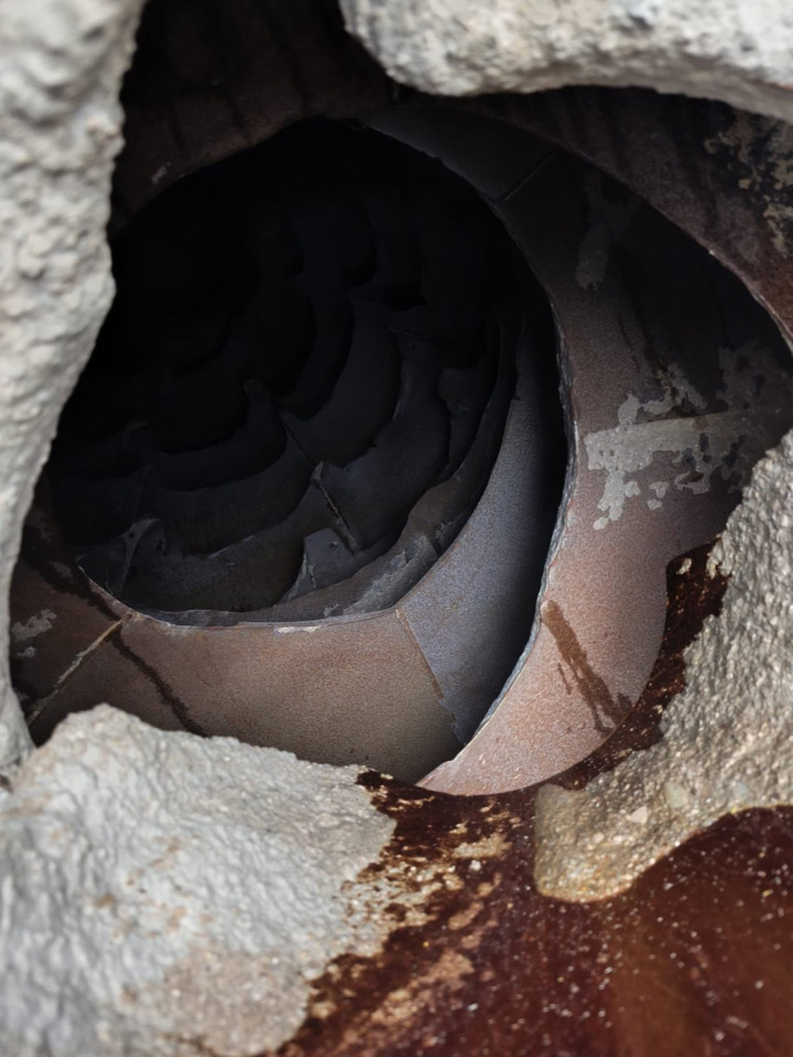 MAN 32364, 1999 god. - 콘크리트 믹서 트럭 : 사진 5 MAN 32364, 1999 god. - 콘크리트 믹서 트럭 : 사진 5