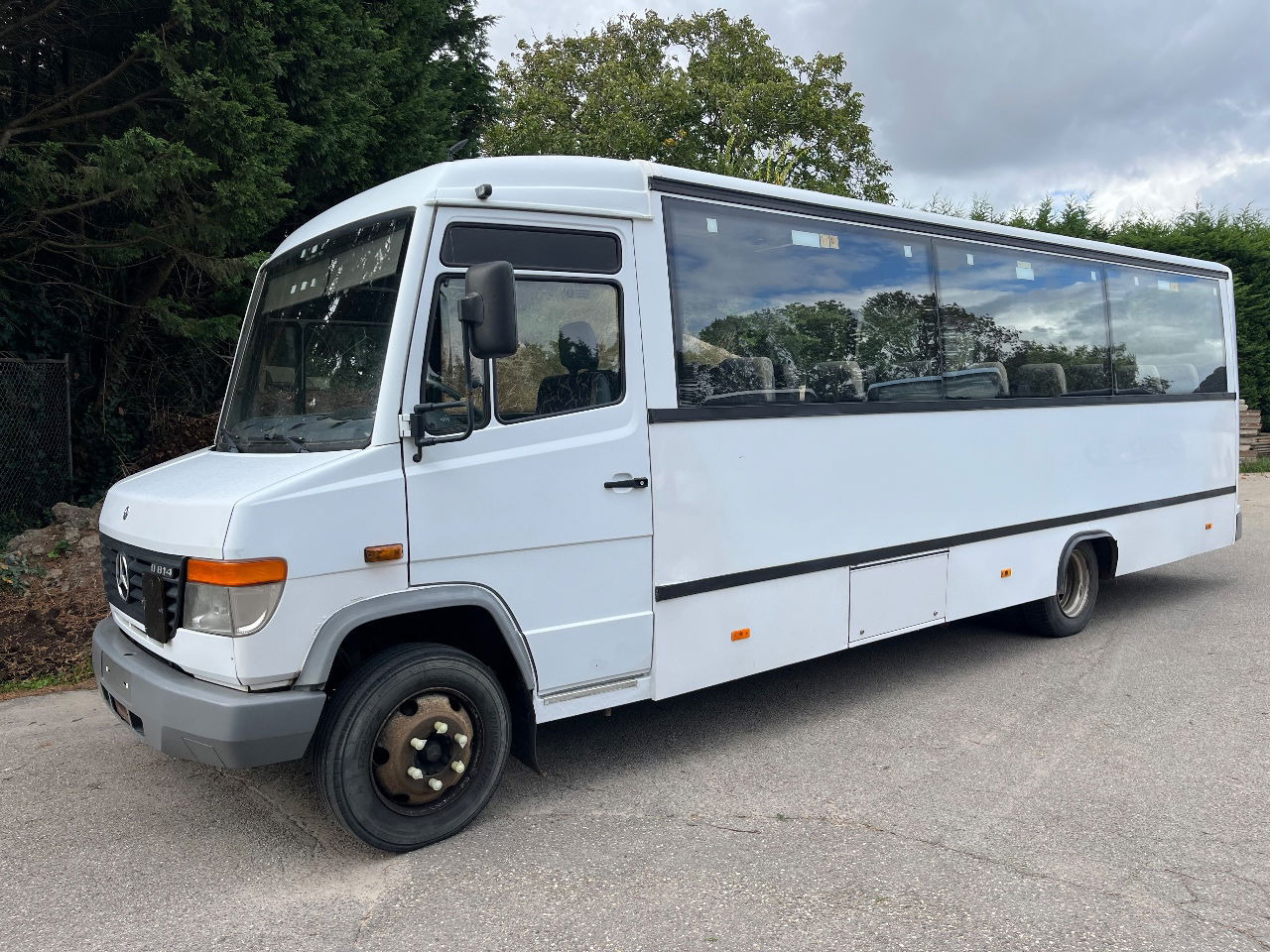 Mercedes-Benz Vario 814 - 교외 버스 : 사진 1 Mercedes-Benz Vario 814 - 교외 버스 : 사진 1
