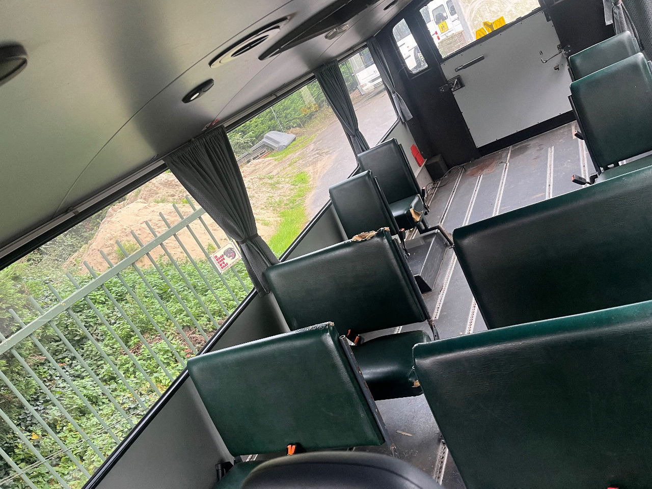 Mercedes-Benz Vario 815 - 교외 버스 : 사진 5 Mercedes-Benz Vario 815 - 교외 버스 : 사진 5