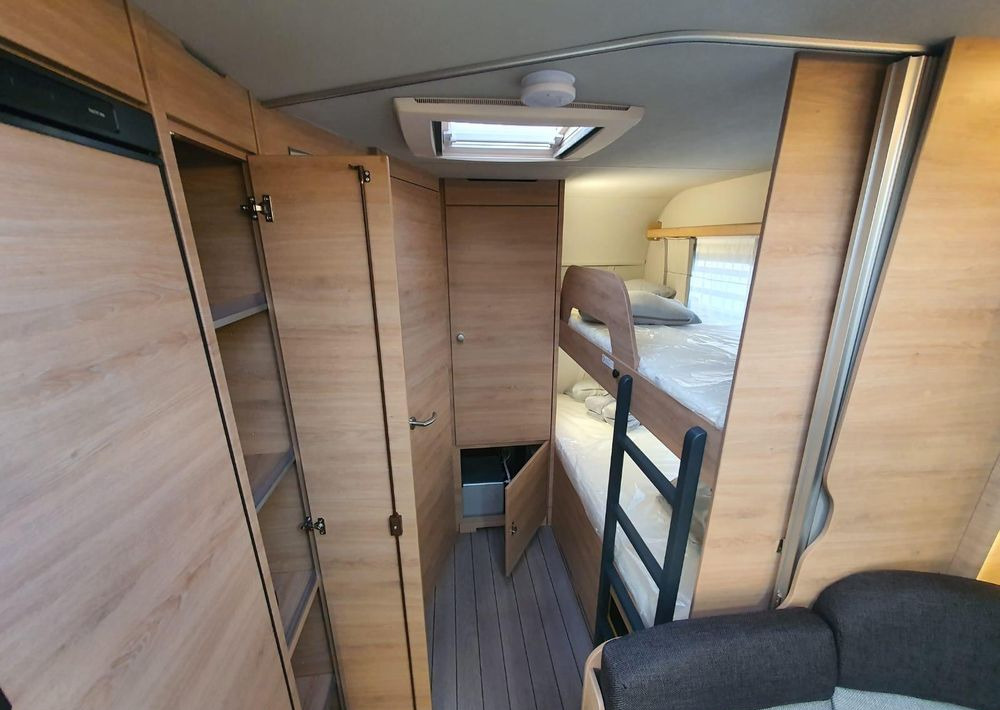 신규 캐러밴 KNAUS SUDWIND 580 QS BLACK SELECTION 2026 / ALDE : 사진 18 신규 캐러밴 KNAUS SUDWIND 580 QS BLACK SELECTION 2026 / ALDE : 사진 18