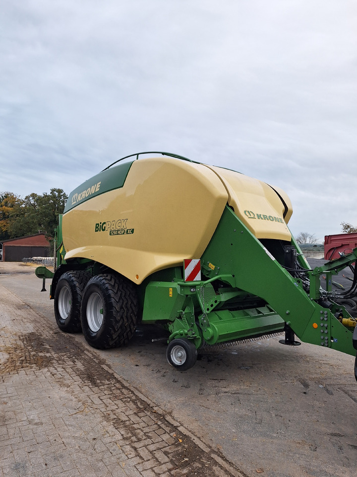 Krone Big Pack 1290 XC HDP II - 정사각 베일러 : 사진 1 Krone Big Pack 1290 XC HDP II - 정사각 베일러 : 사진 1