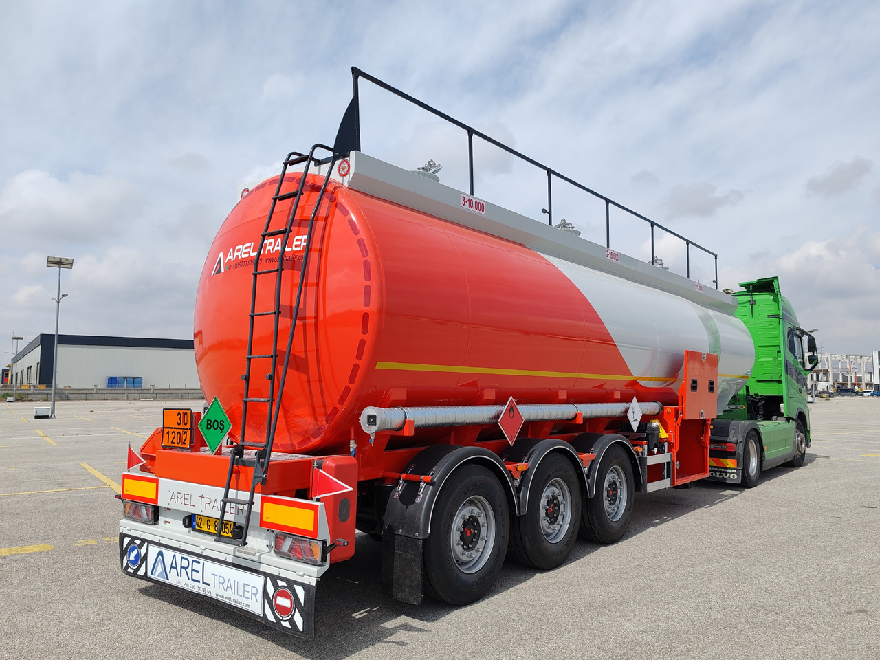AREL TRAILER FUEL TANKER TRAILER - 유조 세미 트레일러 : 사진 2 AREL TRAILER FUEL TANKER TRAILER - 유조 세미 트레일러 : 사진 2