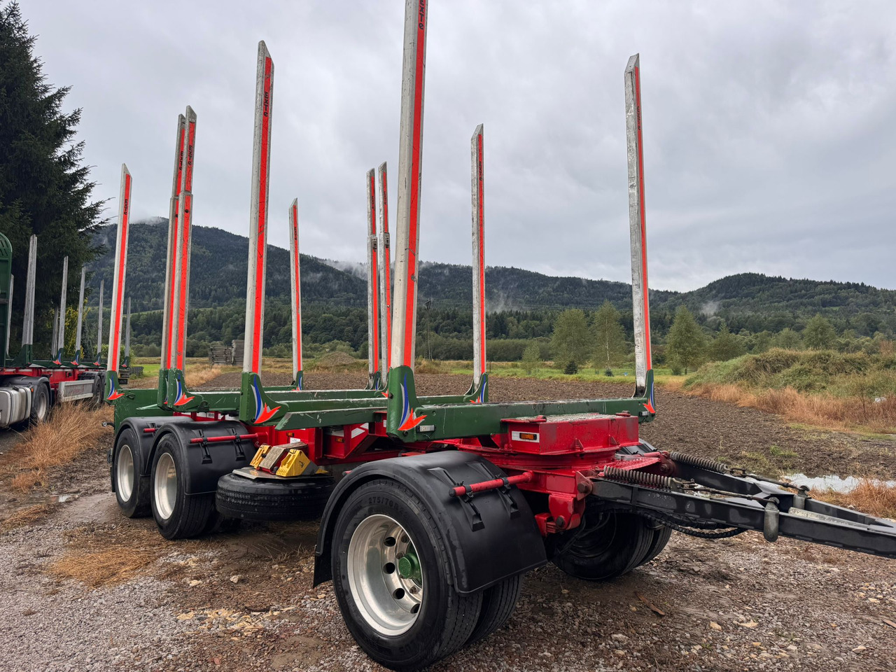 PRZYCZEPA - 목재 트레일러 : 사진 2 PRZYCZEPA - 목재 트레일러 : 사진 2