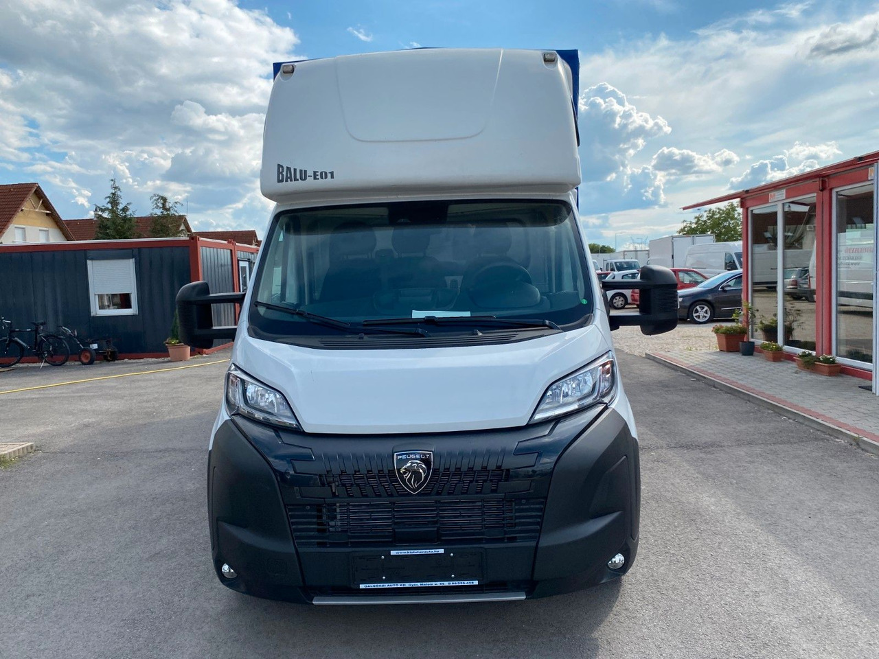 Peugeot BOXER CHC L4 HEAVY PRITSCHE+PLANE+SCHLAFKABINE - 커튼 사이드 밴 : 사진 2 Peugeot BOXER CHC L4 HEAVY PRITSCHE+PLANE+SCHLAFKABINE - 커튼 사이드 밴 : 사진 2