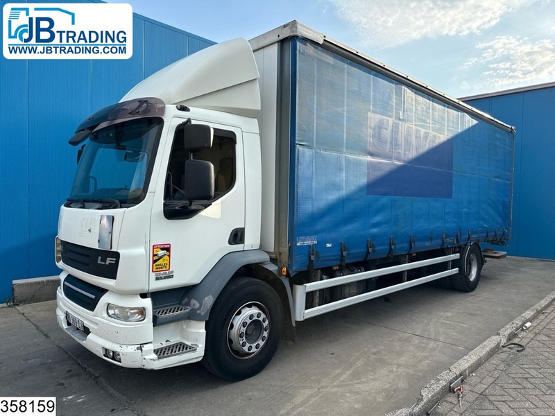 DAF LF55 250 EURO 5, Manual, Dhollandia - 박스 트럭 : 사진 1 DAF LF55 250 EURO 5, Manual, Dhollandia - 박스 트럭 : 사진 1