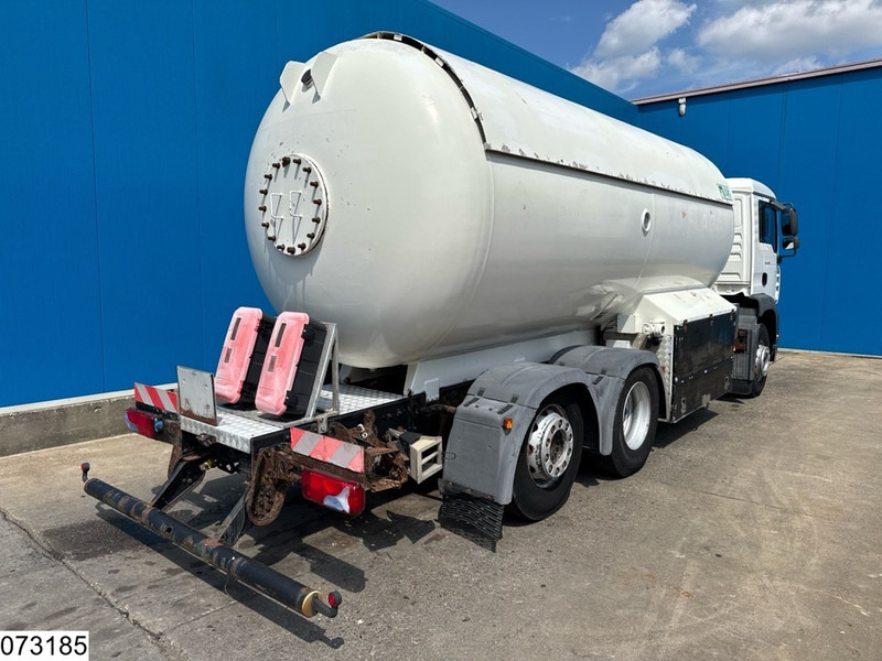 MAN TGA 26 310 6X2, 22070 Liter, PTO - 유조트럭 : 사진 2 MAN TGA 26 310 6X2, 22070 Liter, PTO - 유조트럭 : 사진 2