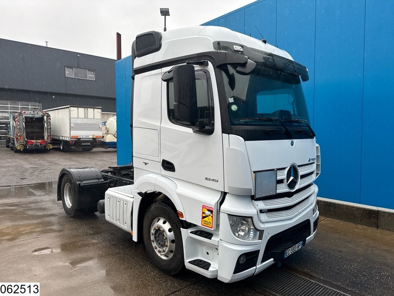 Mercedes-Benz Actros 1845 EURO 6 - 트랙터 유닛 : 사진 3 Mercedes-Benz Actros 1845 EURO 6 - 트랙터 유닛 : 사진 3