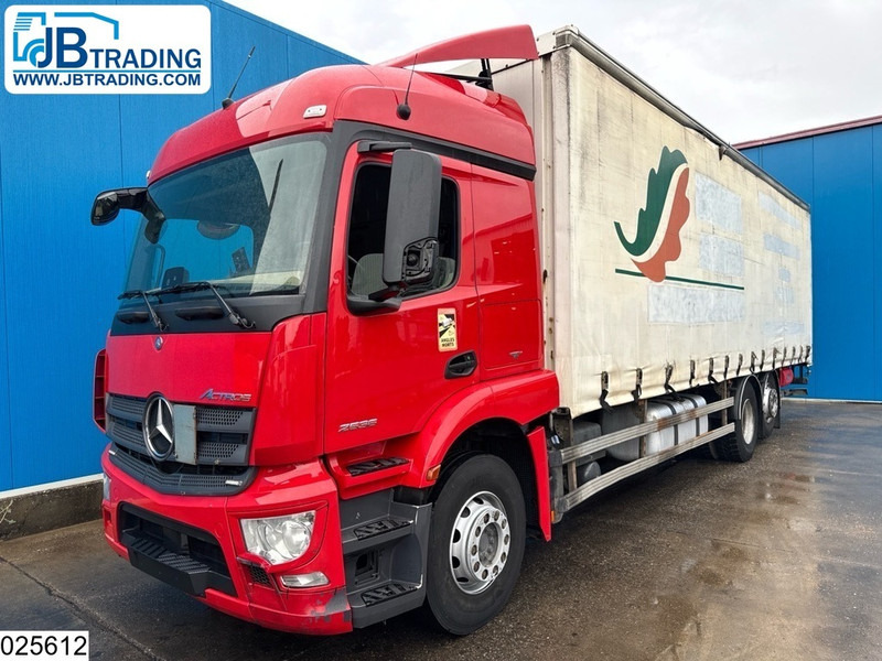 Mercedes-Benz Actros 2536 6X2, EURO 6, Dhollandia - 커튼사이더 트럭 : 사진 1 Mercedes-Benz Actros 2536 6X2, EURO 6, Dhollandia - 커튼사이더 트럭 : 사진 1